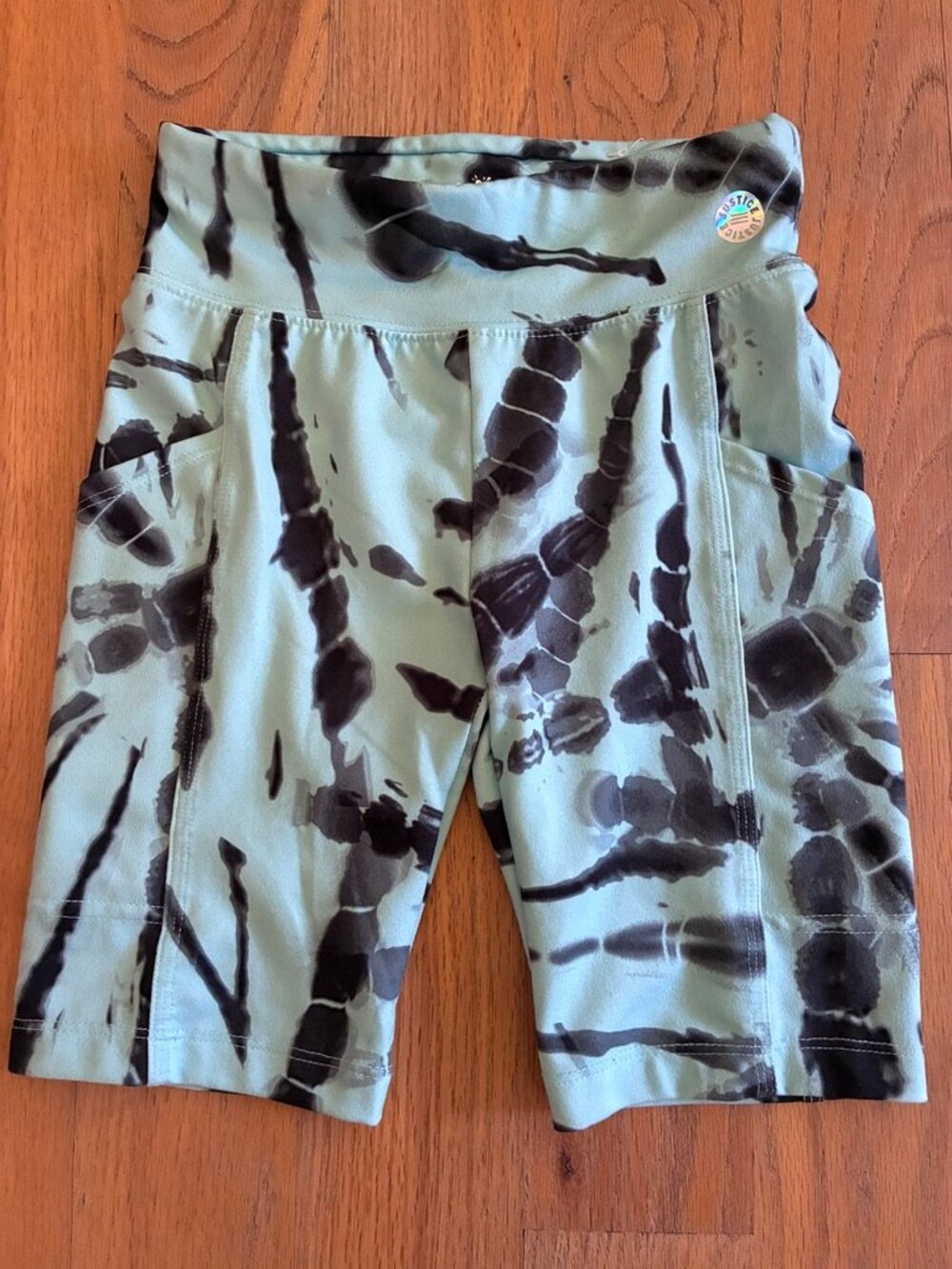 Justice Girls Small 7/8 Mint Black Tie-Dye Pocket Bike Shorts